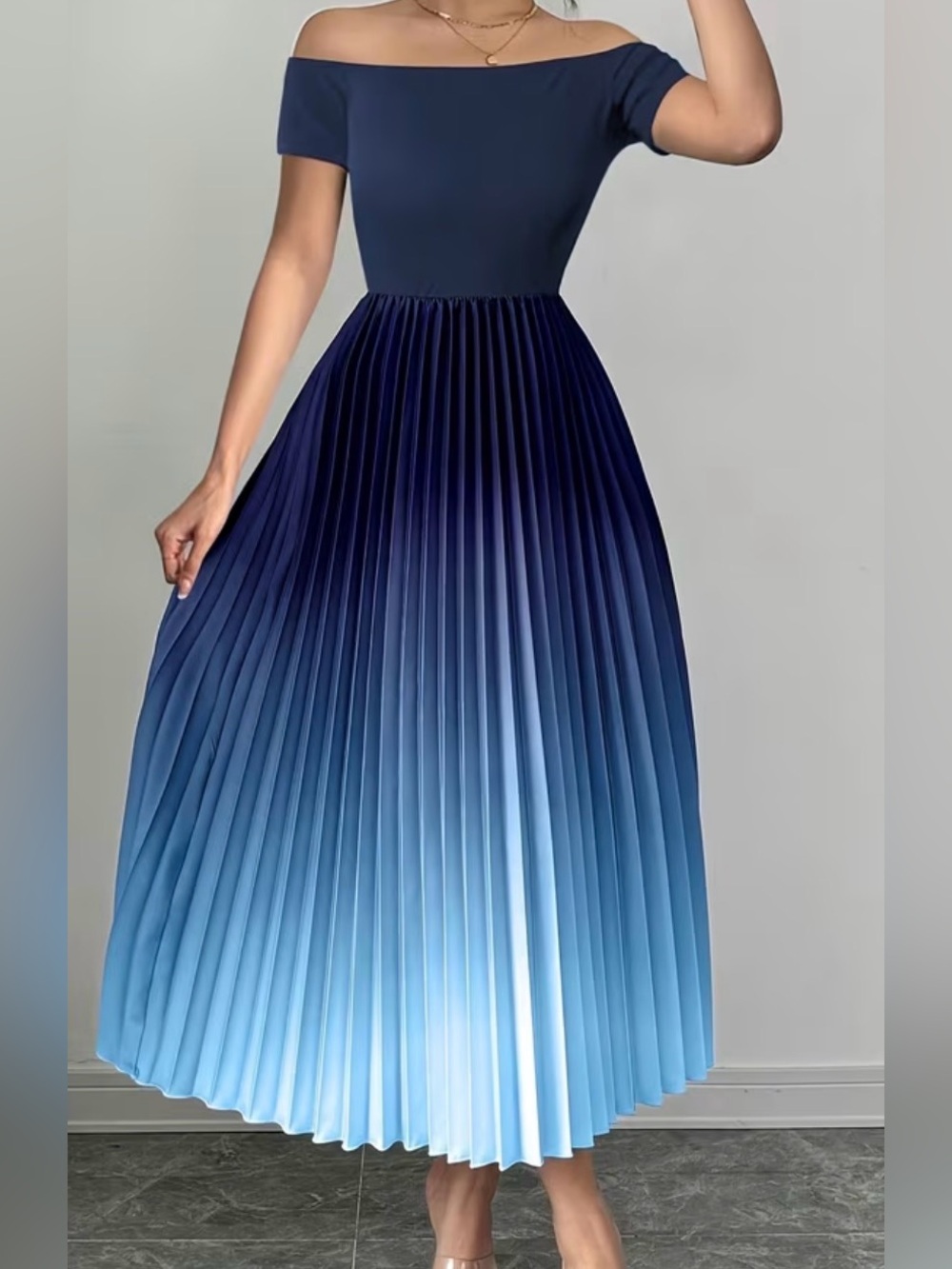 Elegant Ombre Pleated Prom Dress in Navy to Sky Blue